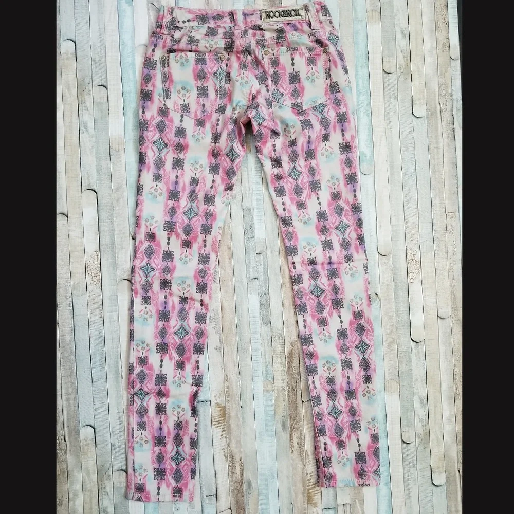 Rock & Roll Cowgirl Pink Print Skinny Jeans - Picture 3 of 8